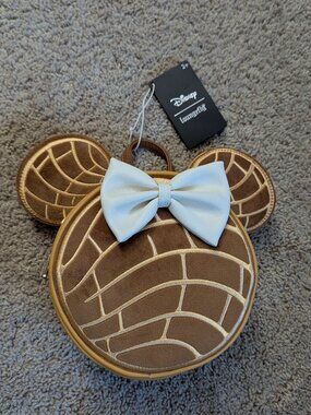 NWT Loungefly Minnie Mouse Chocolate Concha Figural Convertible Mini Backpack